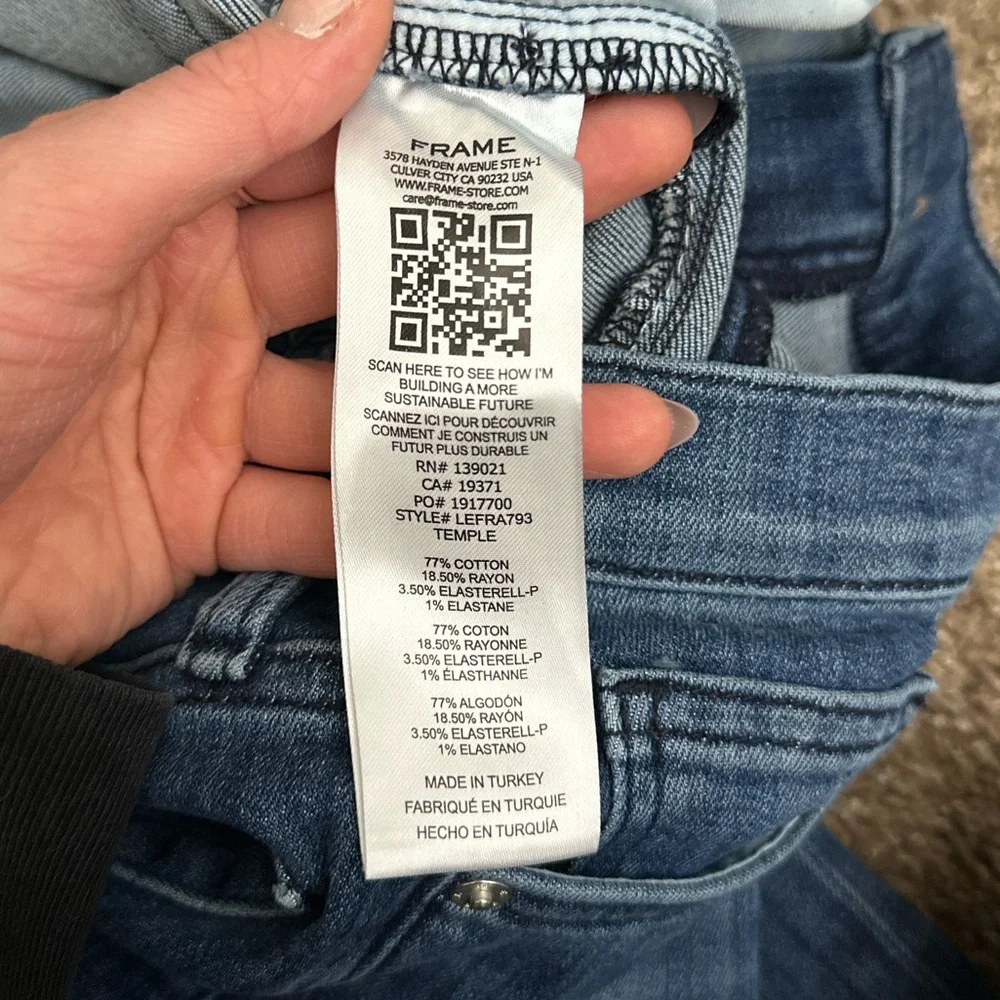 Frame Le Easy Flare Raw Hem Jeans - Picture 6 of 7